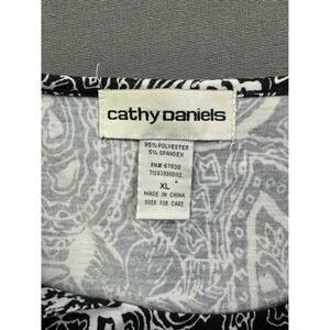 Cathy Daniels Women's XL Paisley Floral Sequin Blouse Black White 3/4 Sleeve Top
